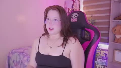 ellie_doll_ online show from 29, 7, 2026