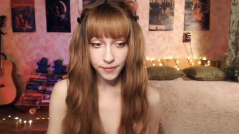 Snapshot of ellie_friendly chatting on 23, 12, 2024 ellie_friendly online show from 23, 12, 2024