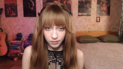 ellie_friendly online show from 2, 3, 2026