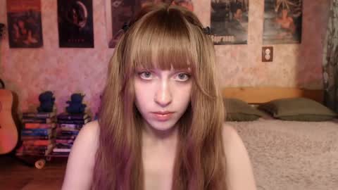 ellie_friendly online show from 9, 6, 2026