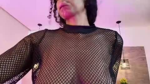 elliee_alves online show from 28, 7, 2026