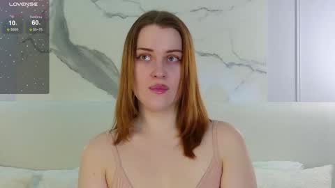elliegarson__ online show from 26, 2, 2026