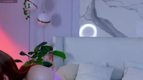 Snapshot of elliegarson__ chatting on 15, 6, 2026 elliegarson__ online show from 15, 6, 2026