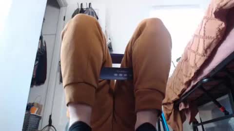 Ellie Rowyn online show from 17, 1, 2026