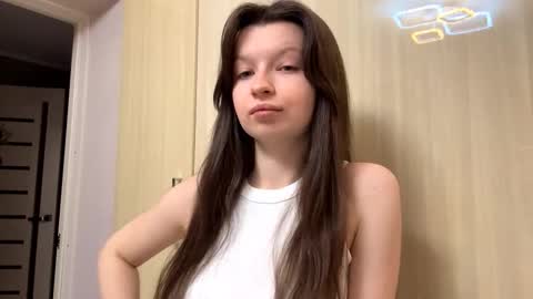 Snapshot of ellieschuffert chatting on 23, 12, 2025 Ellie online show from 23, 12, 2025