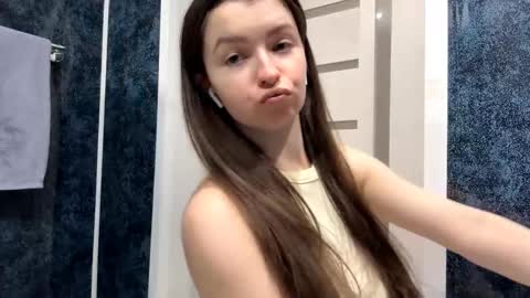 Snapshot of ellieschuffert chatting on 7, 1, 2026 Ellie online show from 7, 1, 2026