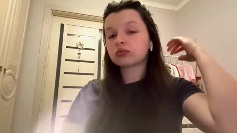 Snapshot of ellieschuffert chatting on 15, 2, 2026 Ellie online show from 15, 2, 2026