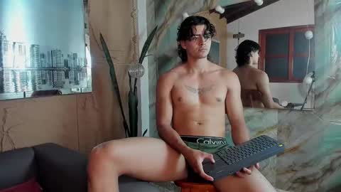 Elloit Colton online show from 29, 11, 2025