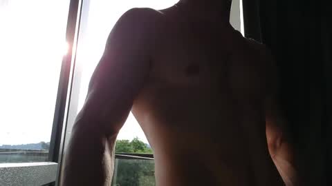elliot_muscle04 online show from 7, 6, 2026