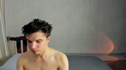 elliot_winki online show from 4, 7, 2026