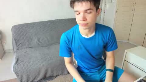 elliot_winki online show from 2, 8, 2026