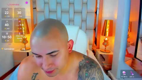 Snapshot of elliott_veelez chatting on 10, 1, 2026 E L L I O T V E L E Z online show from 10, 1, 2026