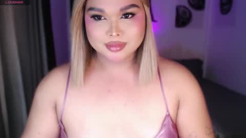 Snapshot of ellise_husson chatting on 20, 5, 2026 Ellise online show from 20, 5, 2026