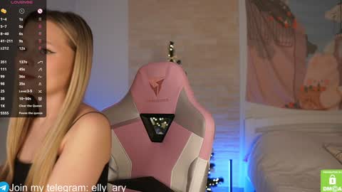 elly_ary online show from 12, 1, 2025