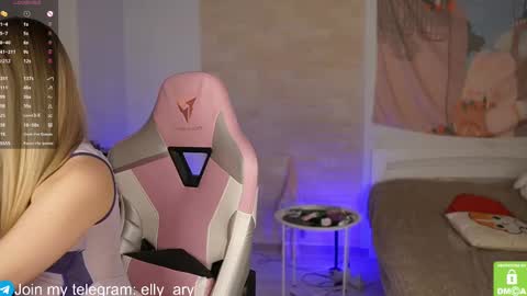 elly_ary online show from 26, 2, 2025