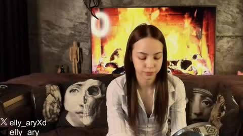 elly_ary online show from 27, 2, 2026