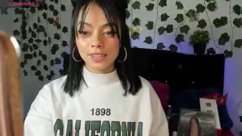 elly thompson online show from 7, 11, 2025