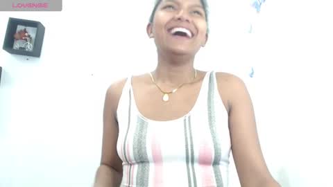 Snapshot of elly_willis chatting on 3, 3, 2025 Elly online show from 3, 3, 2025