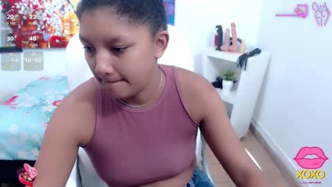 Snapshot of elly_willis chatting on 20, 10, 2025 Elly online show from 20, 10, 2025