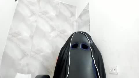 ellybloom online show from 11, 7, 2026