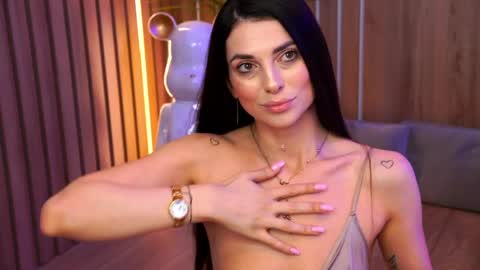 Elly online show from 27, 4, 2026