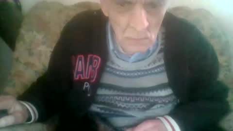 elmo191271 online show from 5, 2, 2026