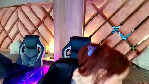 Elodie  online show from 23, 4, 2026