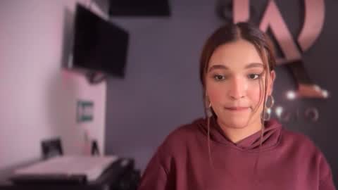  ELSA  online show from 23, 9, 2025