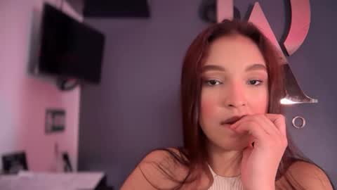  ELSA  online show from 25, 9, 2025