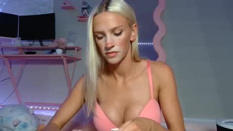 elsa_may online show from 24, 4, 2026