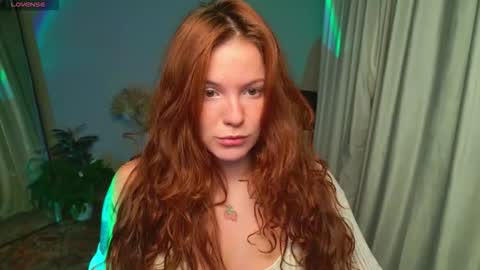 Snapshot of elsie_ginger chatting on 8, 10, 2025 Elsie online show from 8, 10, 2025