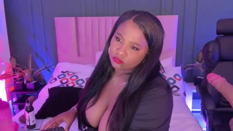 Snapshot of elsiemorriis chatting on 20, 2, 2025 ELSIE online show from 20, 2, 2025