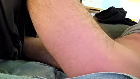 eltonyoo online show from 24, 4, 2026