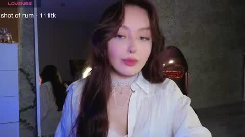 Snapshot of elusive_mia chatting on 1, 8, 2026 Mia 3 online show from 1, 8, 2026
