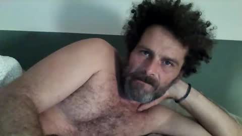 Snapshot of elyjahoye chatting on 2, 12, 2025 elyjahoye online show from 2, 12, 2025