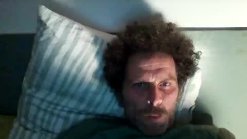 Snapshot of elyjahoye chatting on 15, 12, 2025 elyjahoye online show from 15, 12, 2025