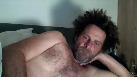 Snapshot of elyjahoye chatting on 31, 3, 2026 elyjahoye online show from 31, 3, 2026