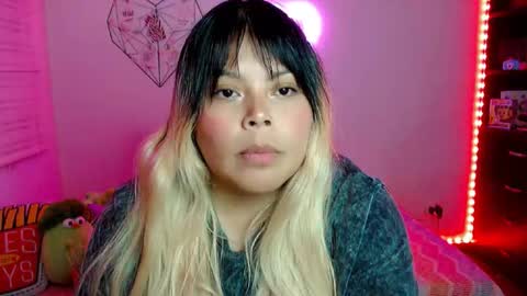 Snapshot of elymoon chatting on 9, 3, 2026 Ely online show from 9, 3, 2026