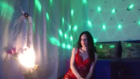 Elisa online show from 23, 4, 2026