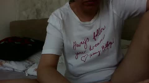 elyseblue online show from 17, 1, 2025