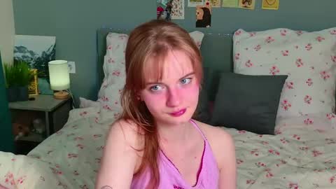 Snapshot of elza_hofffman chatting on 8, 6, 2026 Chloyka online show from 8, 6, 2026