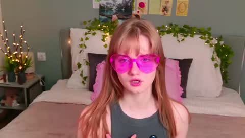 Snapshot of elza_hofffman chatting on 14, 6, 2026 Chloyka online show from 14, 6, 2026