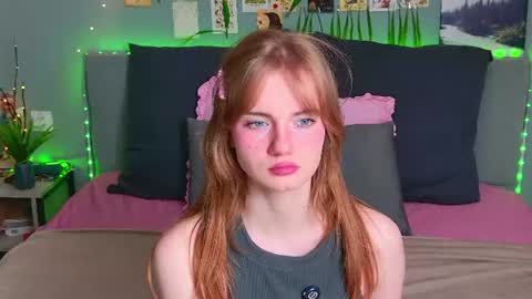 Snapshot of elza_hofffman chatting on 22, 7, 2026 Chloyka online show from 22, 7, 2026