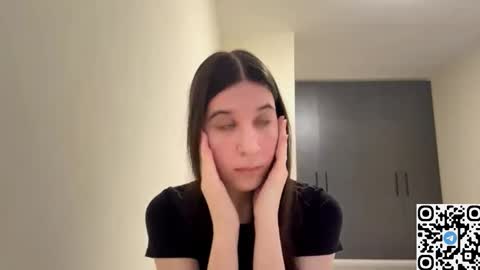 Snapshot of elzabagwell chatting on 6, 3, 2026 Monica online show from 6, 3, 2026