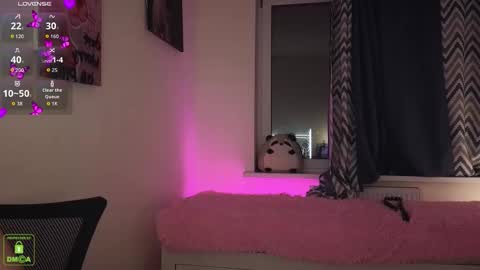 Em1l1a online show from 13, 10, 2025