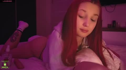 Em1l1a online show from 5, 12, 2025