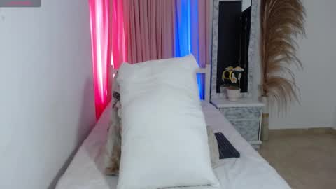 A N D R E A online show from 19, 2, 2025