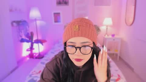 Snapshot of ema_soul chatting on 17, 9, 2025 emma soul online show from 17, 9, 2025