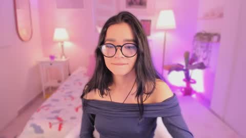 Snapshot of ema_soul chatting on 18, 9, 2025 emma soul online show from 18, 9, 2025