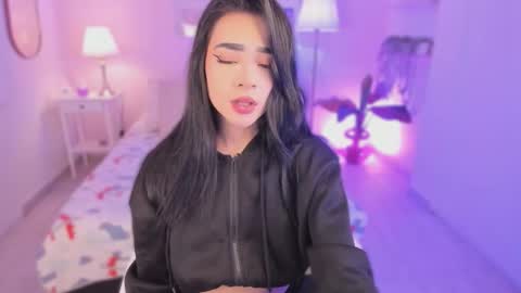 Snapshot of ema_soul chatting on 27, 9, 2025 emma soul online show from 27, 9, 2025